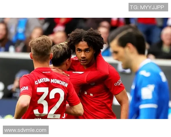 欧洲十大球星盘点 透视足坛巨星的风采与荣耀